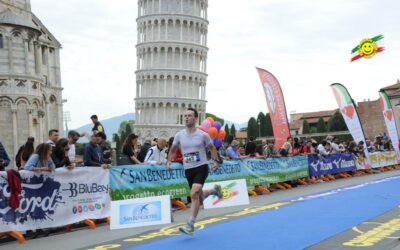 Mezza Maratona di Pisa  Grande Edoardo Cittadini 2 di ctg e 5 assoluto in 1:12:01,ottimo Maurizio Cittadini 1:50:16